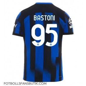 Inter Milan Alessandro Bastoni #95 Replika Hemmatröja 2023-24 Kortärmad